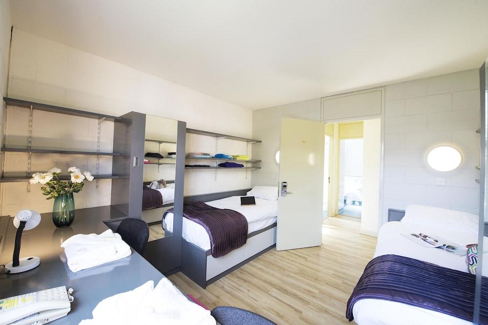 Corrib Village Rooms University Of Galway Eksteriør billede