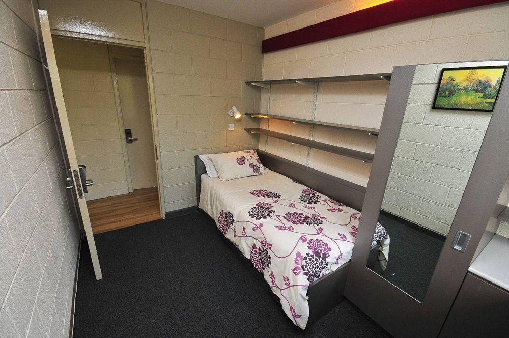 Corrib Village Rooms University Of Galway Eksteriør billede