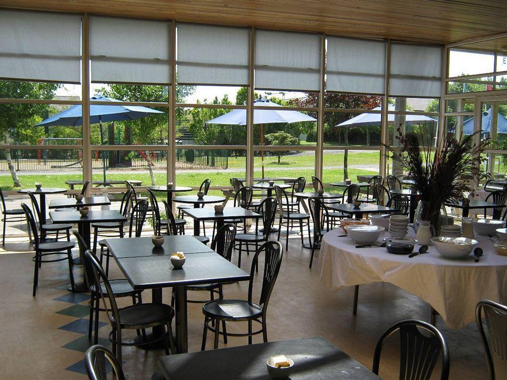 Corrib Village Rooms University Of Galway Eksteriør billede